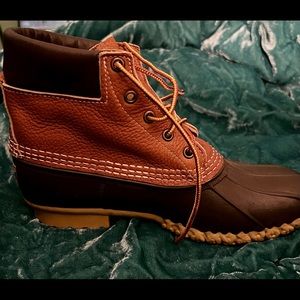 LL Bean boots These are a mens Size 9